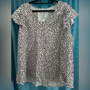 NWT Old Navy XL Flutter sleeve Leopard 100% Rayon blouse top shirt